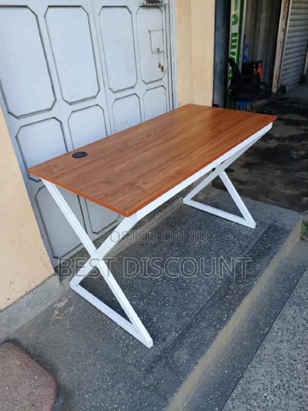 Office Table Office Table - main view