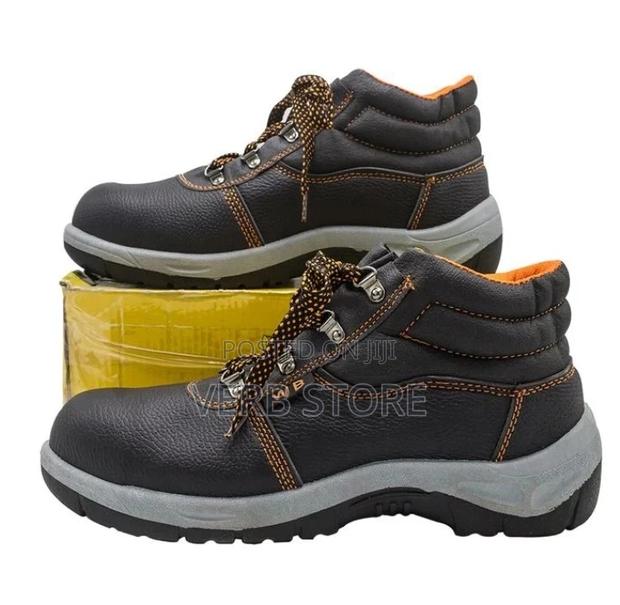 Rocklander Safety Boots - main view