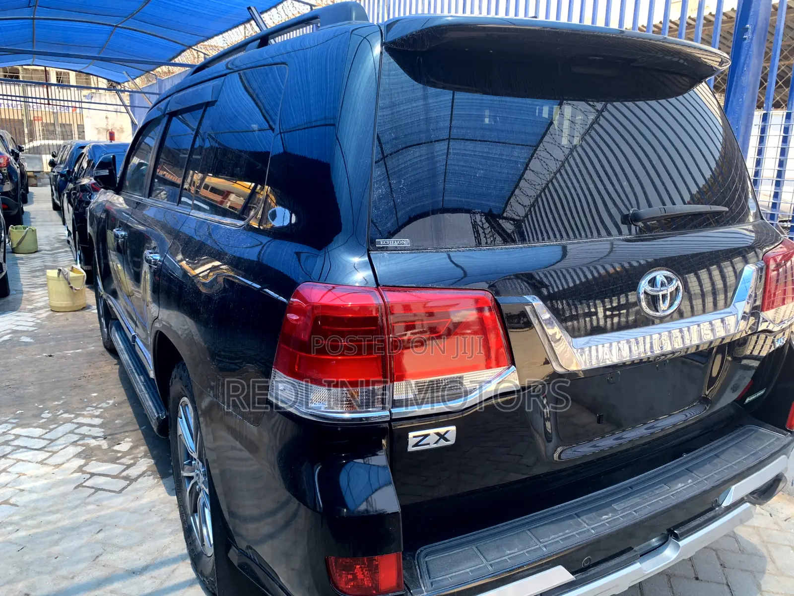 Toyota Land Cruiser 2016 Black