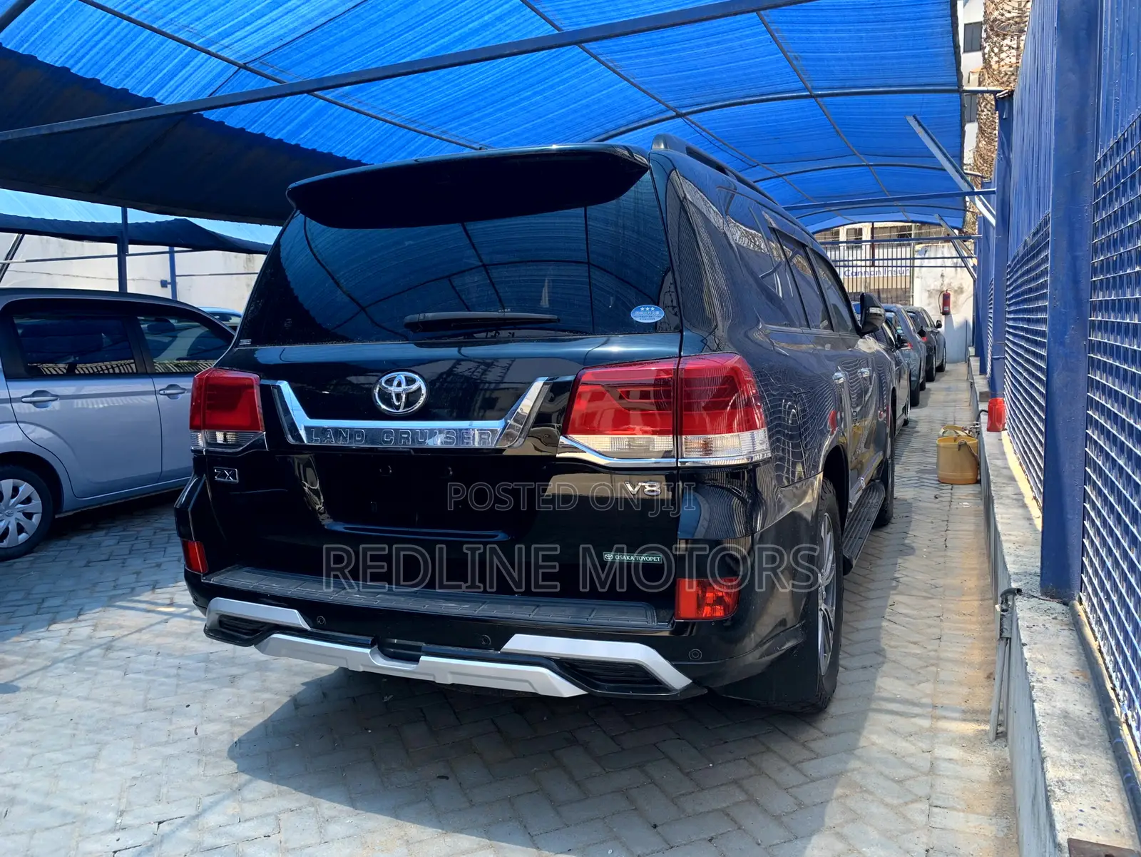 Toyota Land Cruiser 2016 Black