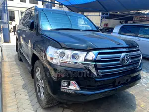 Toyota Land Cruiser 2016 Black