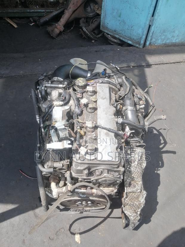 Nissan Vanette RF8 Complete Engine - thumbnail 2
