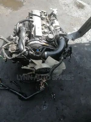 Nissan Vanette RF8 Complete Engine