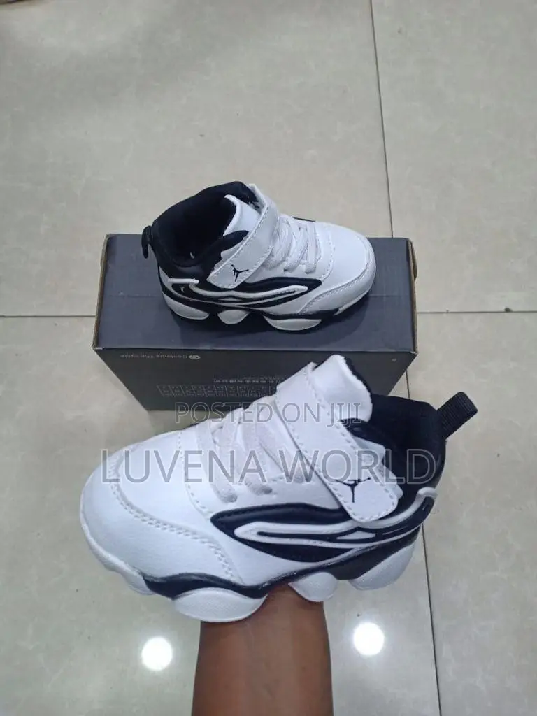 Kids Sneakers