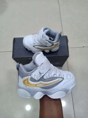 Kids Sneakers