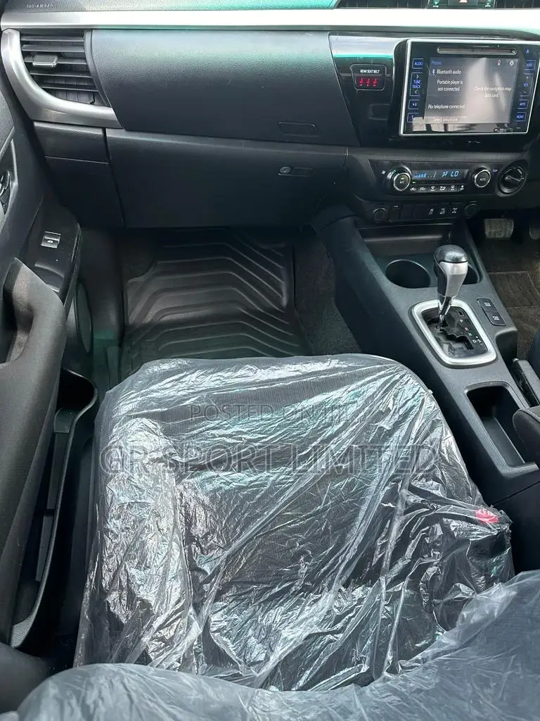 Toyota Hilux Revo Double Cab Deisel 2.8 AWD 2016 Black