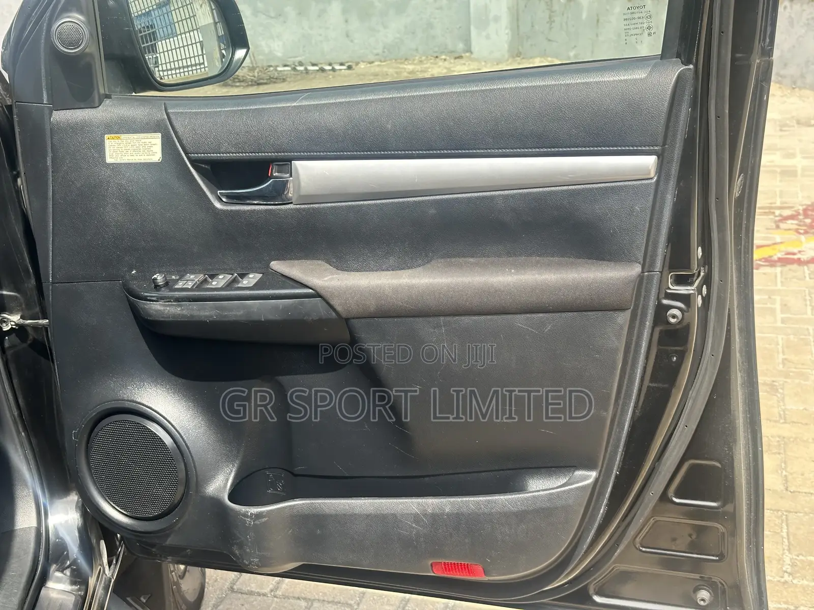 Toyota Hilux Revo Double Cab Deisel 2.8 AWD 2016 Black
