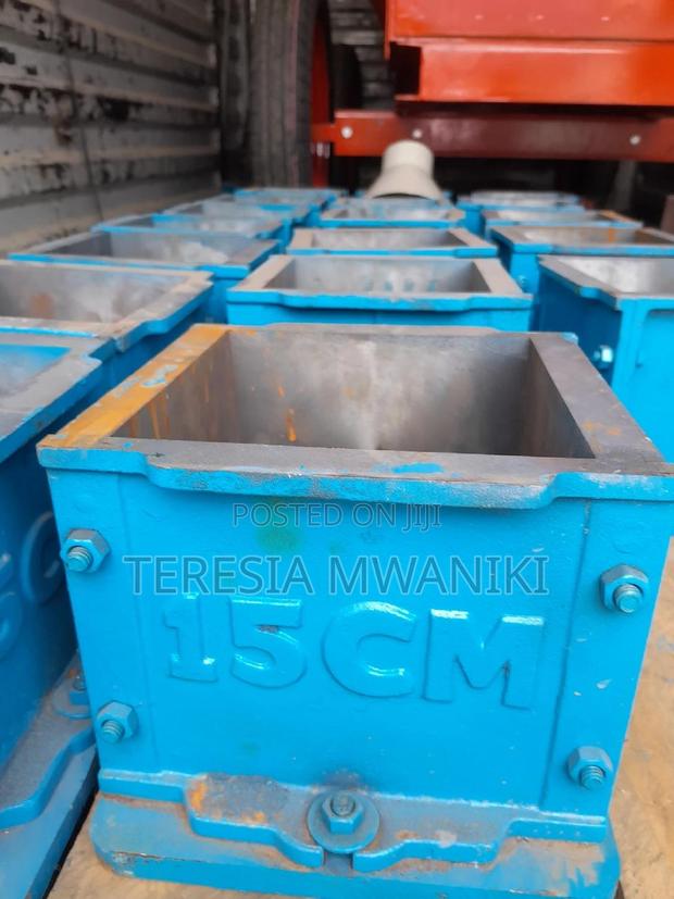 Concrete Cube Moulds (Cast Iron) - main view