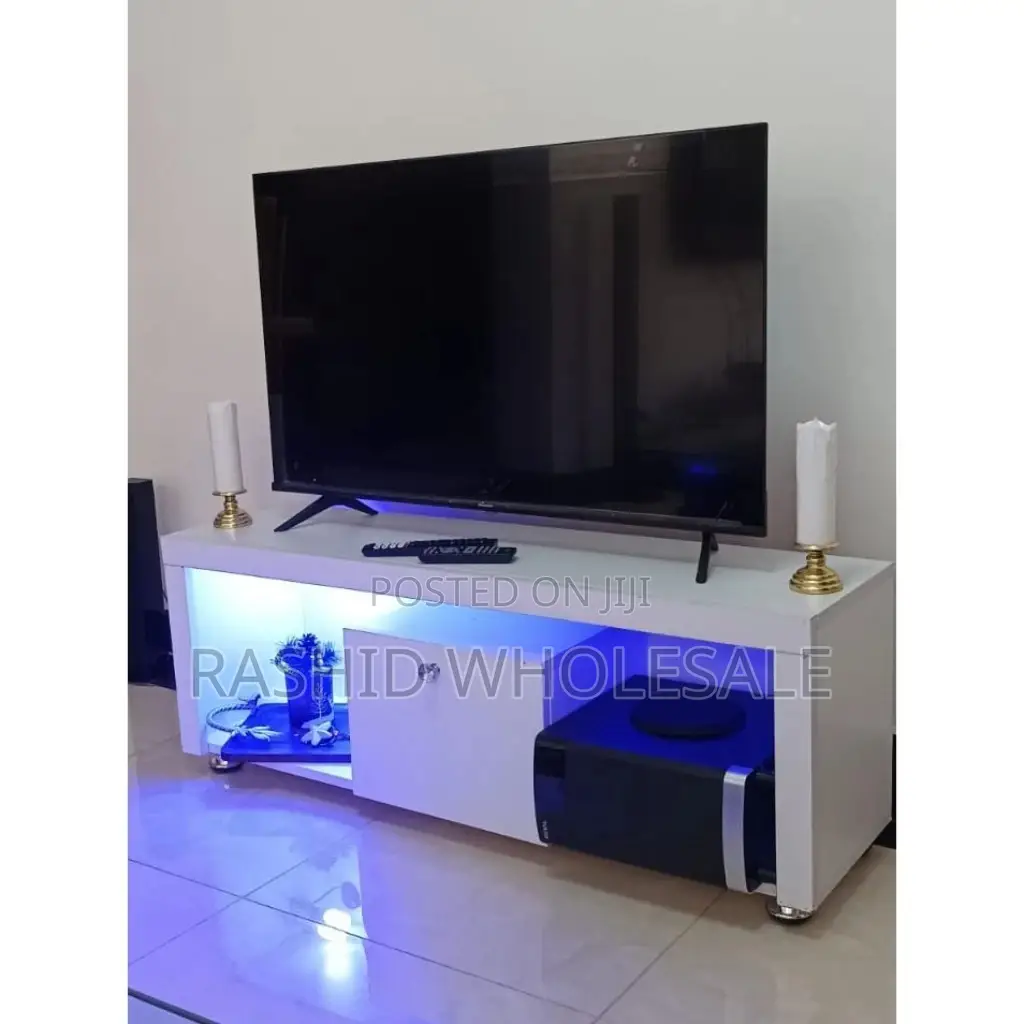 Amsterdam Tv Stand