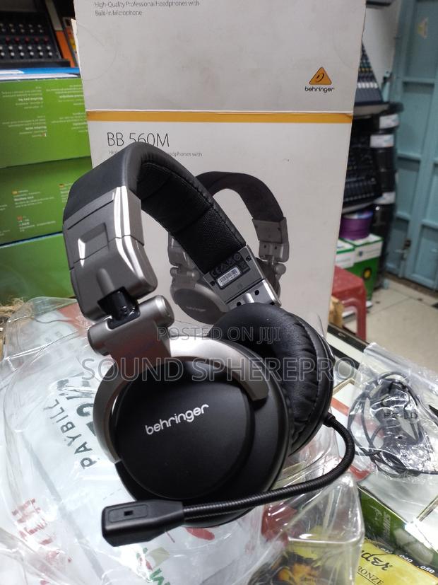 Behringer BB560M Overheard Headphones - main view