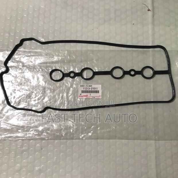 Toyota 1NZ Engine Top Cover Casket Genuine
