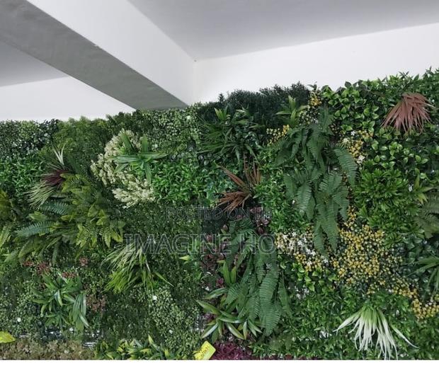 Artificial Green Wall Hedges