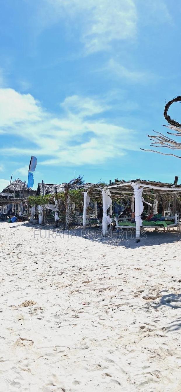 For Sale 10 Acre Sandy Beach Land. - thumbnail 3