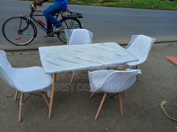 Dining Tables Dining Tables - main view