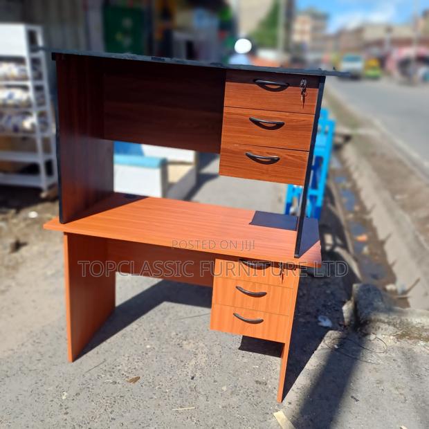 QUALITY OFFICE DESKS Available (Payment on Delivery) - main view