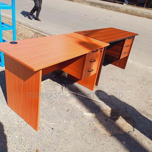 QUALITY OFFICE DESKS Available (Payment on Delivery) - main view