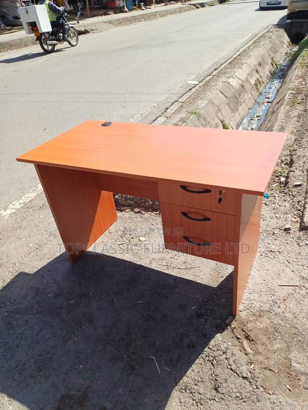 QUALITY OFFICE DESKS Available (Payment on Delivery) - main view