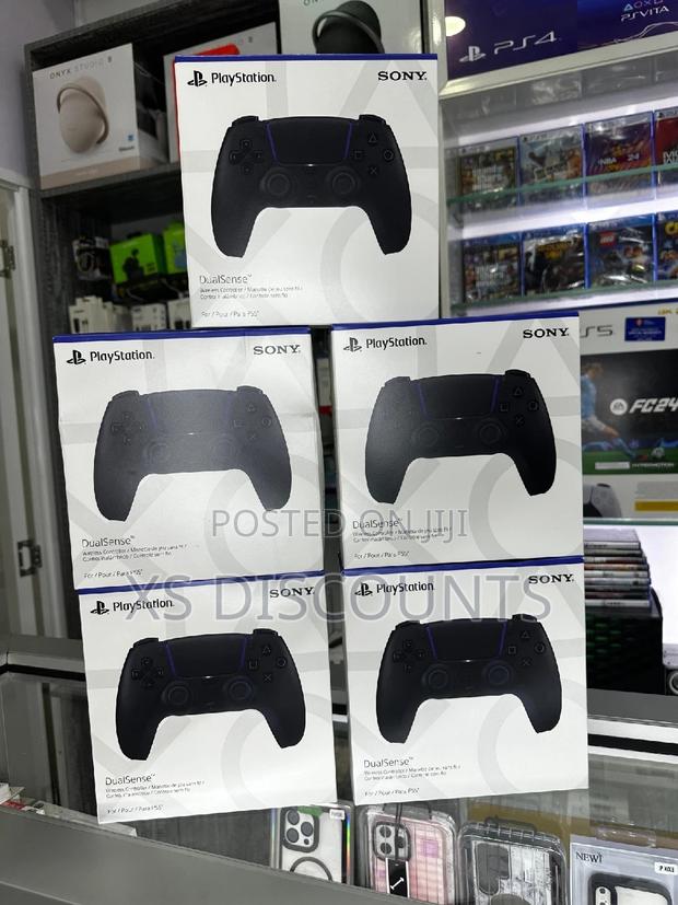Dual Sense Playstation 5 Controller Ps5 Controller!! Black - main view