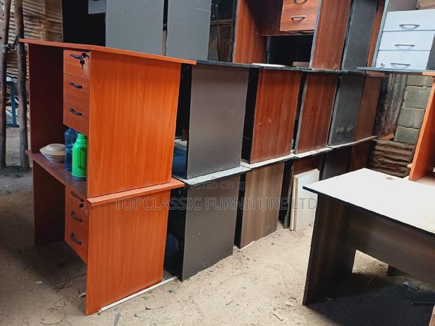QUALITY OFFICE DESKS Available (Payment on Delivery) - main view