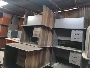 QUALITY OFFICE DESKS Available (Payment on Delivery)