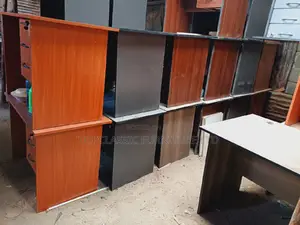 QUALITY OFFICE DESKS Available (Payment on Delivery)