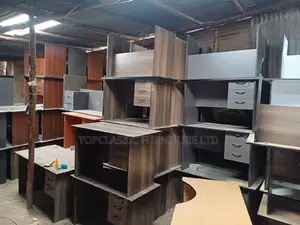 QUALITY OFFICE DESKS Available (Payment on Delivery)