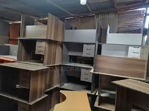 QUALITY OFFICE DESKS Available (Payment on Delivery)