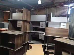 QUALITY OFFICE DESKS Available (Payment on Delivery)