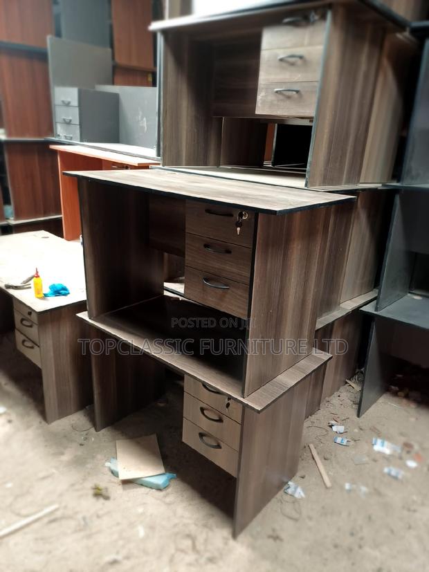 QUALITY OFFICE DESKS Available (Payment on Delivery) - main view