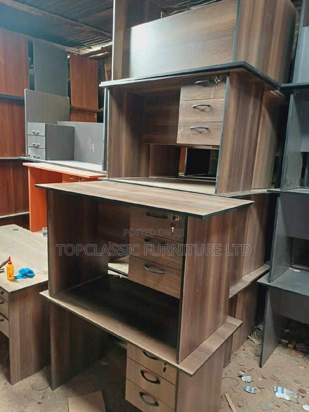 QUALITY OFFICE DESKS Available (Payment on Delivery)