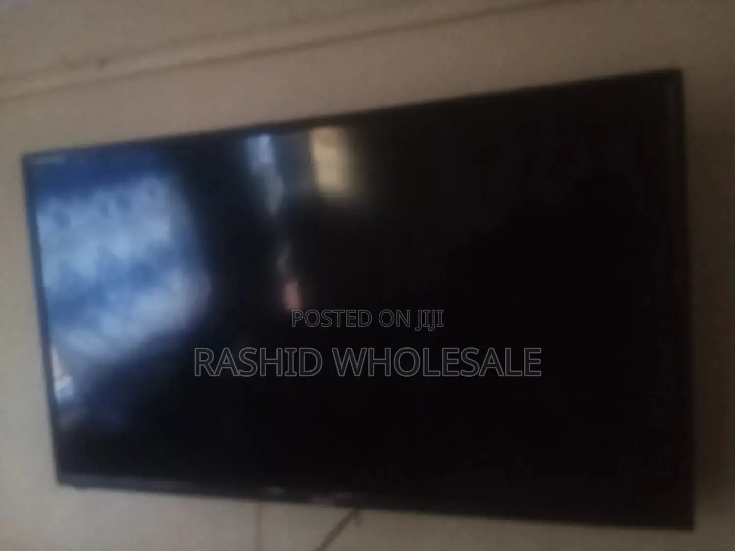 Modern Vitron Tv 40inches