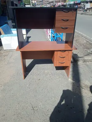 Quality Office Desk
