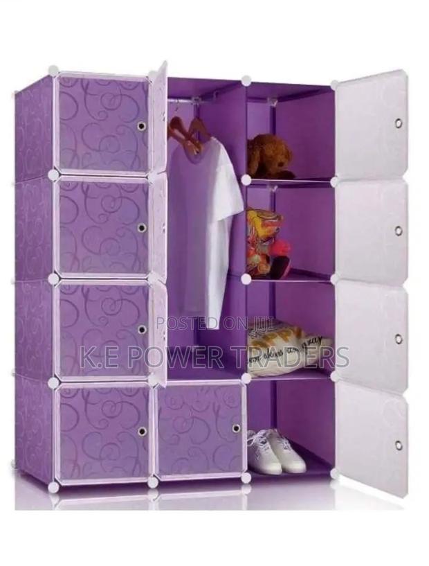 Attractive 3 Column Plastic Wardrobe
