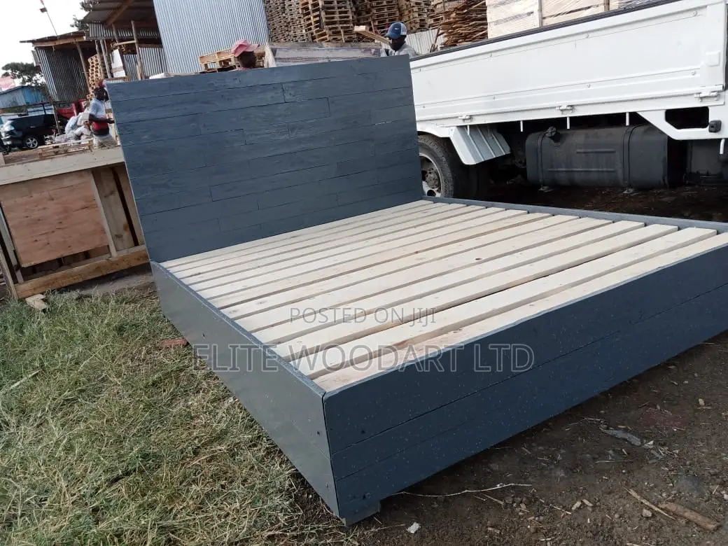 Gray Kings Boxy Bed 5x6