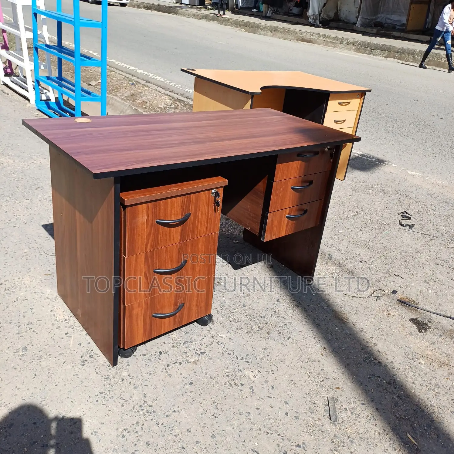 QUALITY OFFICE DESKS(Mobile Pedestal=Ksh.5500)