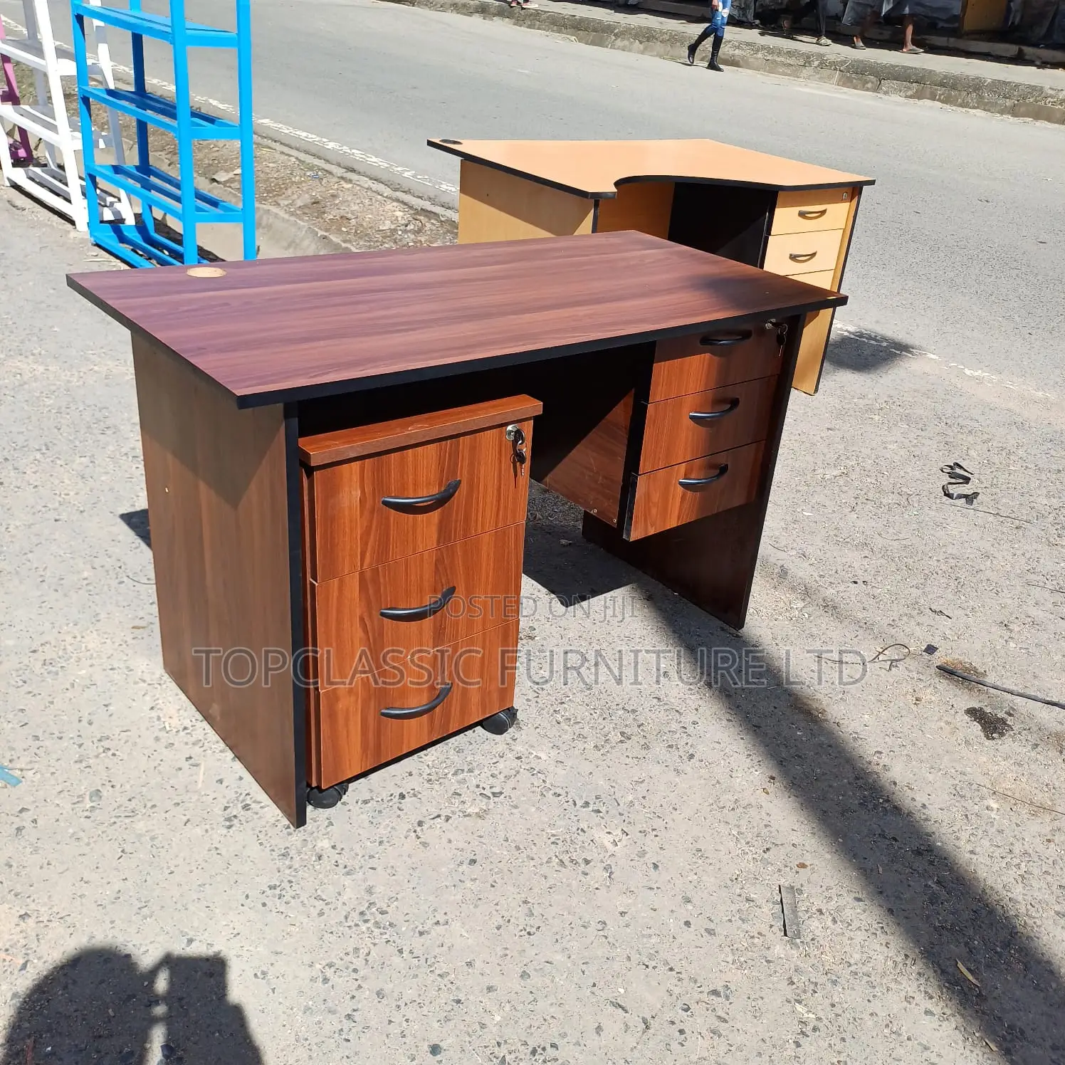 QUALITY OFFICE DESKS(Mobile Pedestal=Ksh.5500)
