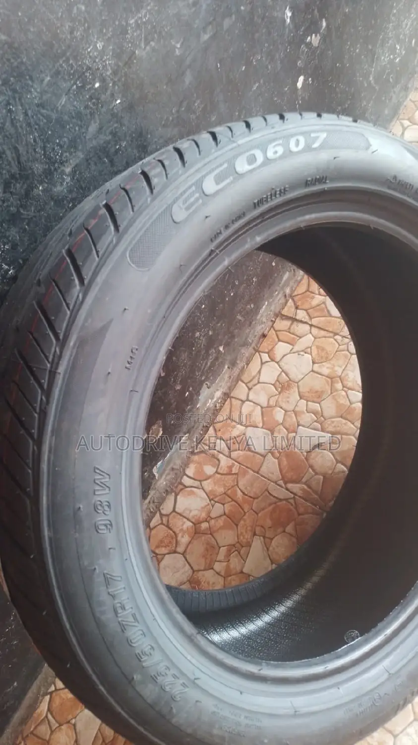 225/50r17 Mazzini Tyre