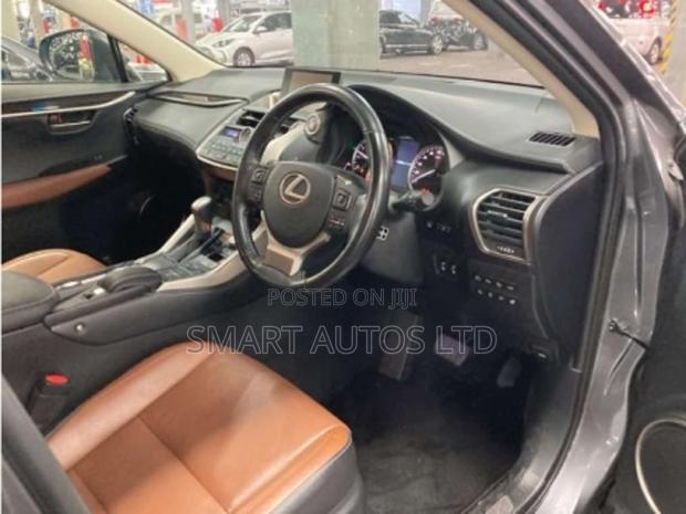 Lexus NX 2017 Gray - thumbnail 5