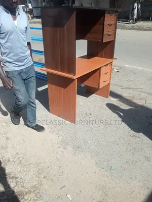 Quality Office Desk