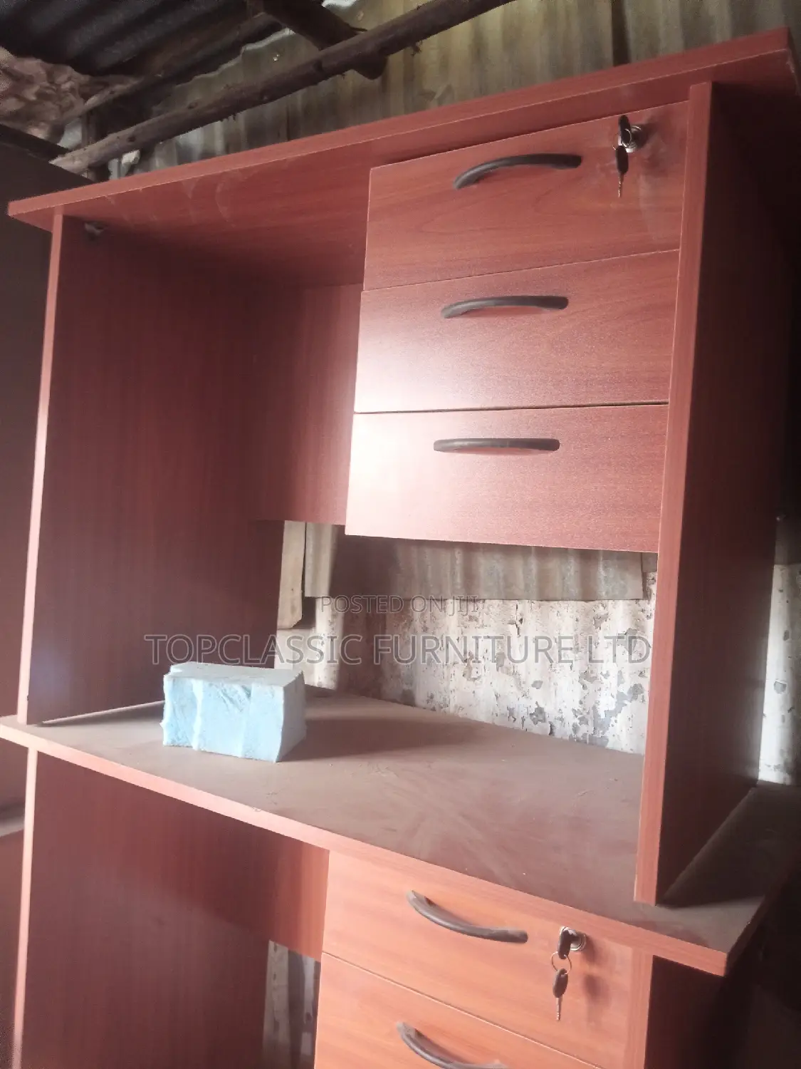 Quality Office Desk