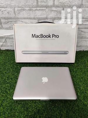 Laptop Apple MacBook Pro 4GB Intel Core i5 HDD 500GB
