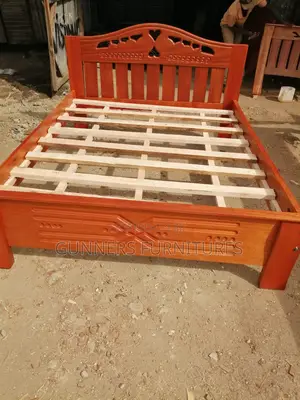 Mahogany Beds 5*6 Feets