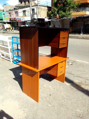Quality Office Desk