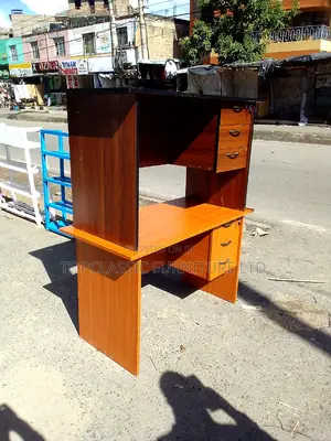 Quality Office Desk