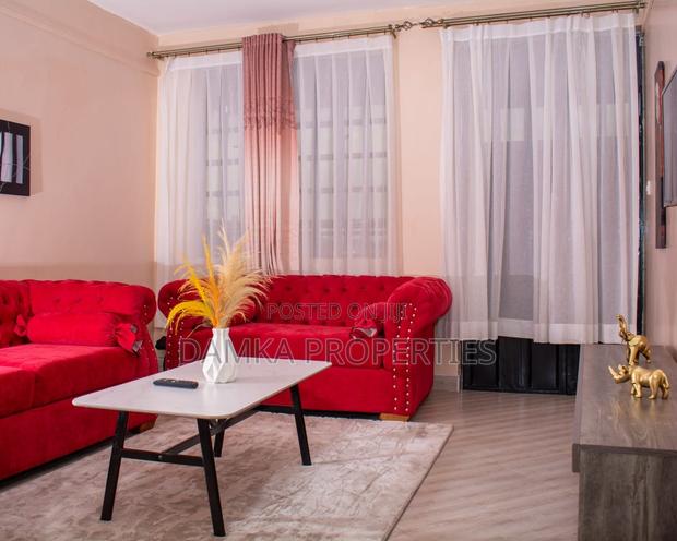 1 Bedroom Furnished to Let in Naka