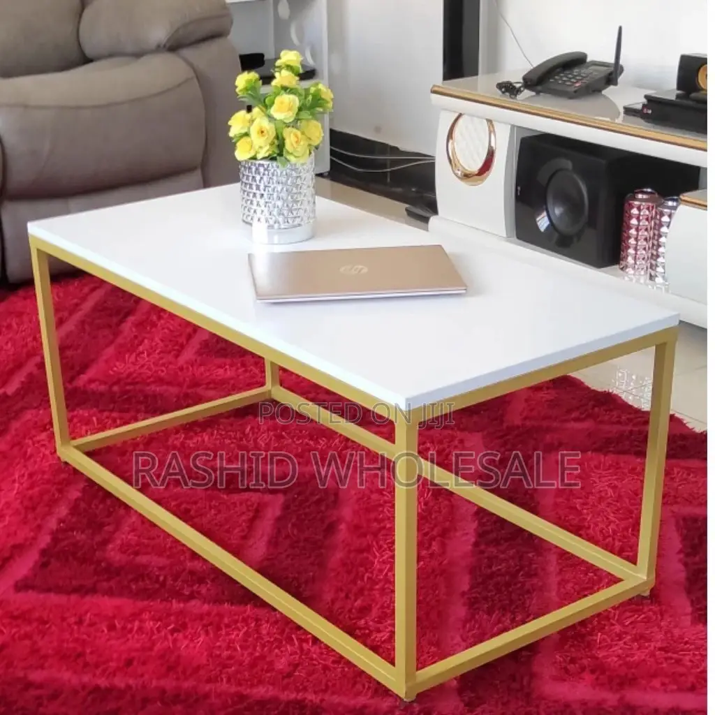 Modern Felly Coffee Table