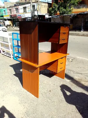 Quality Office Desk