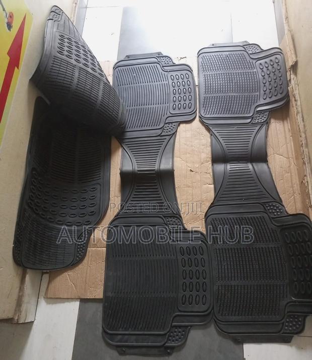 Quality Car 7 Seater Floor Mats Rubber - main view