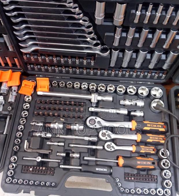 Tolsen Spanner Toolbox 215pcs - main view