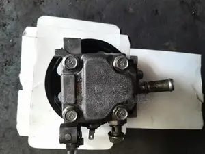 Power Steering Pump for Mazda Bongo/Vanette L8 Engine